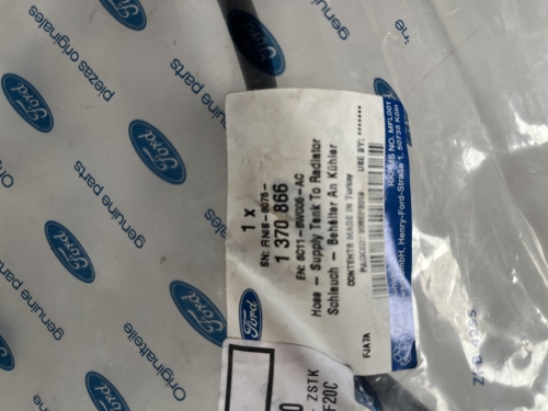 Ford Transit MK7 hűtő túlfolyó cső gyári új (2006-2014)