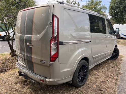 FORD TRANSIT 2.0 EcoBlue SPORT – 170 LE | 6 SZEMÉLY | 2018 L1H1